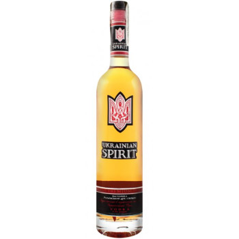 Водка Ukrainian Spirit Украинский дух с перцем 0.7 л 40% (4820131391688)