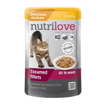 Консерви для дорослих котів Nutrilove Steamed Fillets з ніжною куркою в желе 85г (8595606402744)