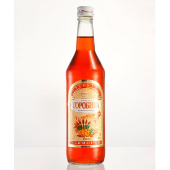 Вермут "Сумской двор" Рябина с коньяком (4820034472590) 0,5 л 