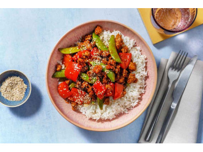 Кисло-солодка азійська курка з рисом та овочами