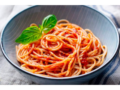 Паста з томатами: відмінний варіант швидкої вечері