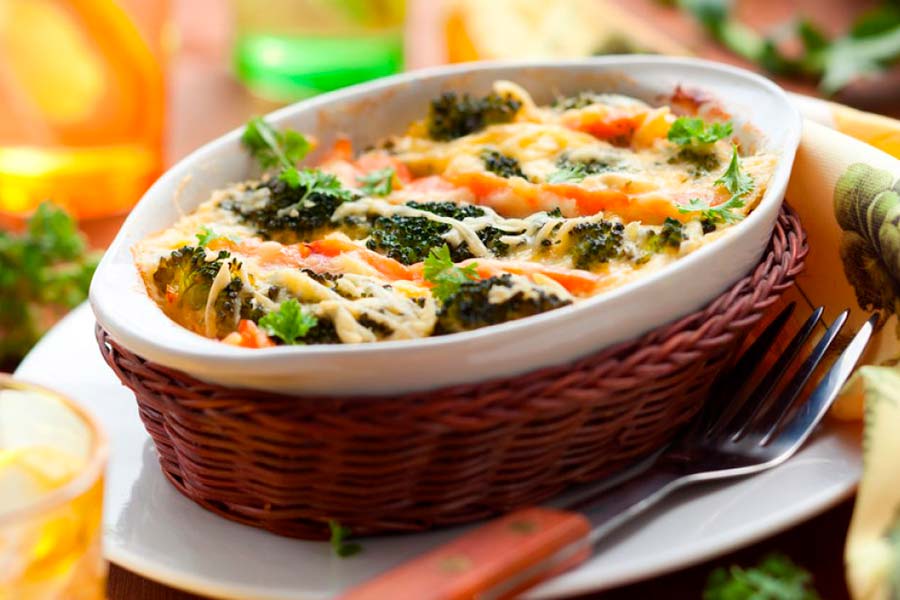 Запечена паста з овочами